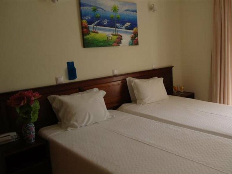 Boutique Hotel Marina S. Roque Lagos Exteriér fotografie